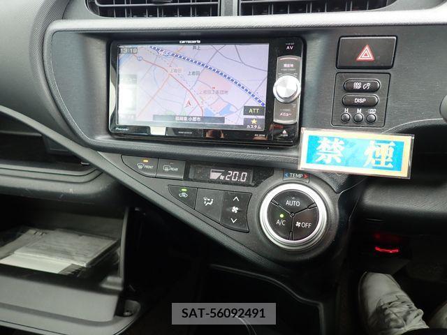 Toyota AQUA 2017-02 218560-11