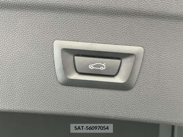 Bmw IX 2021-12 318970-14