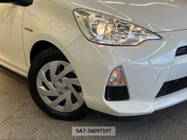 Toyota AQUA 2014-11 314194-11