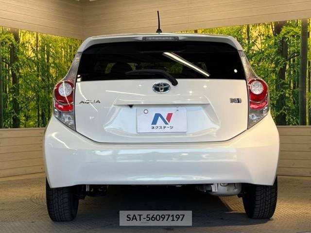 Toyota AQUA 2014-11 314194-13