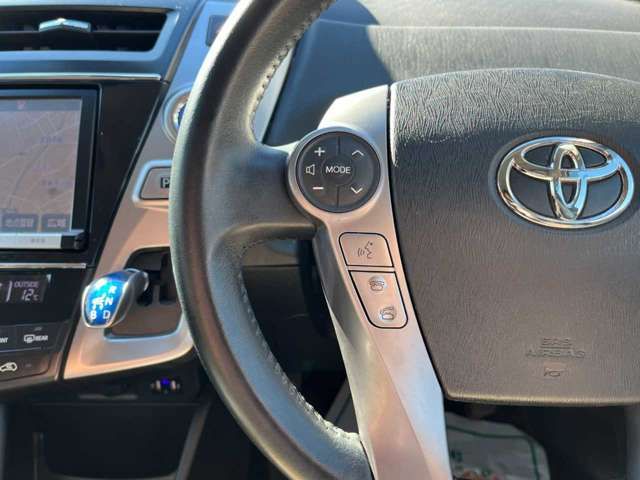 Toyota PRIUS ALPHA 2015-11 194418-16