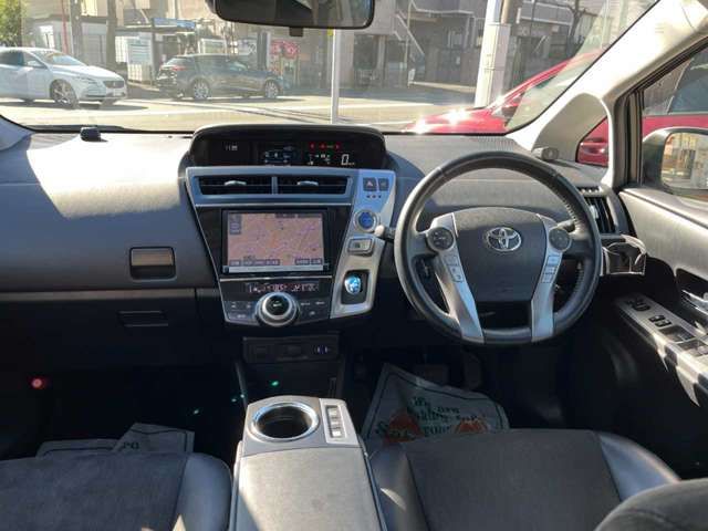 Toyota PRIUS ALPHA 2015-11 194418-8