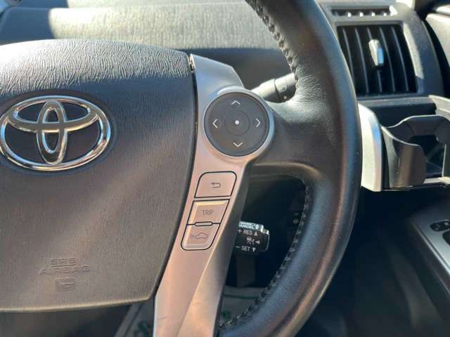 Toyota PRIUS ALPHA 2015-11 194418-17