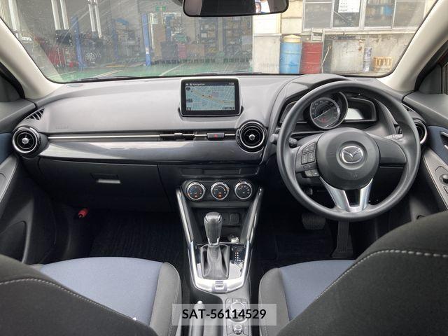 Mazda DEMIO 2015-08 352861-6