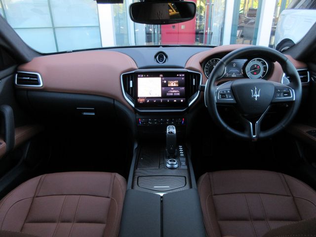 Maserati GHIBLI 2022-09 17409-1