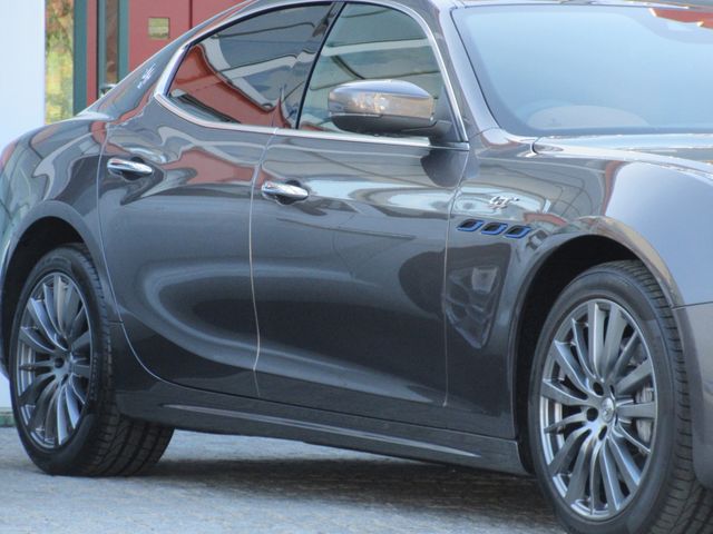 Maserati GHIBLI 2022-09 17409-4