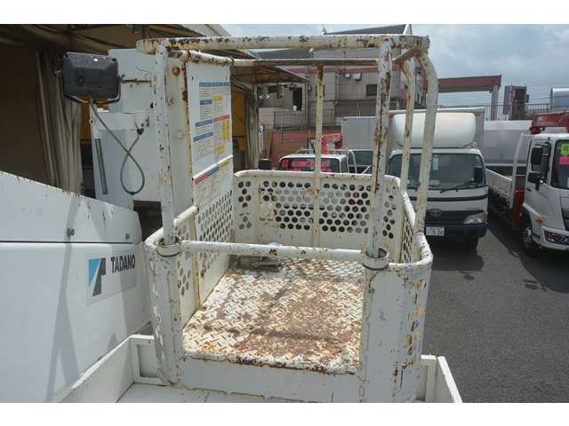 Isuzu ELF TRUCK 2015-09 23008-19