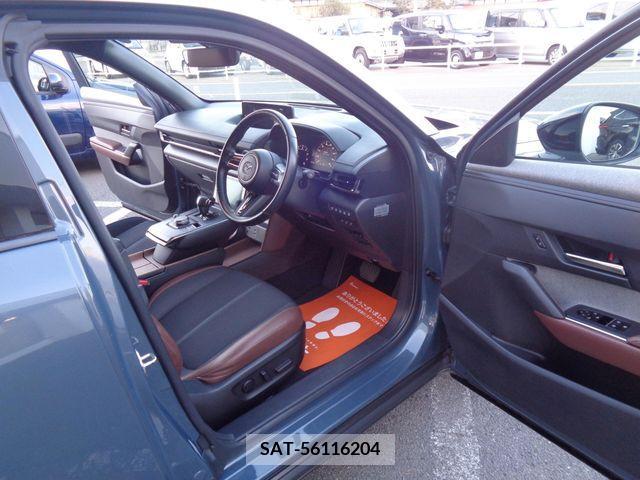 Mazda MX-30 2021-09 215432-9
