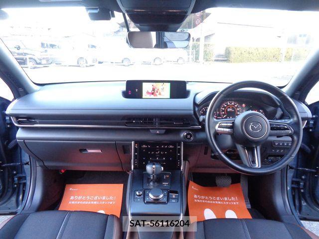 Mazda MX-30 2021-09 215432-11