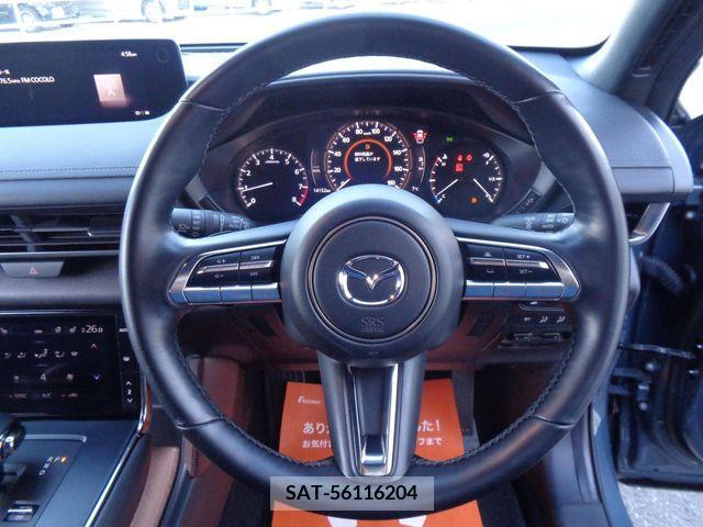 Mazda MX-30 2021-09 215432-12