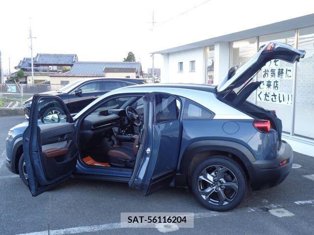 Mazda MX-30 2021-09 215432-24