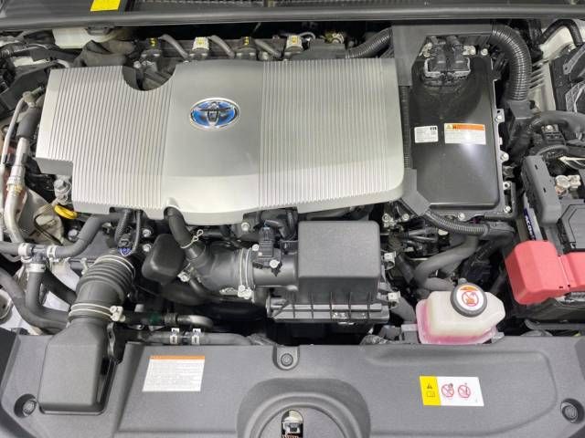 Toyota PRIUS 2016-08 181678-18