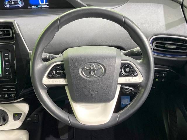 Toyota PRIUS 2016-08 181678-11