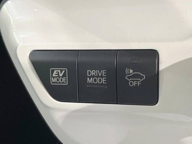 Toyota PRIUS 2016-08 181678-7