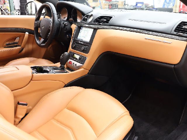 Maserati GRANTURISMO 2017-09 193084-13