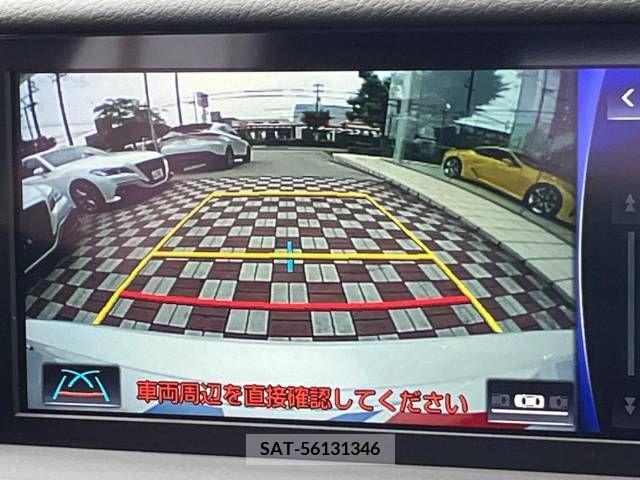Lexus IS 2017-11 388189-3