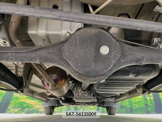 Suzuki EVERY 2008-12 359932-19