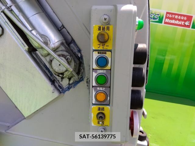 Hino DUTRO 2015-03 267742-3