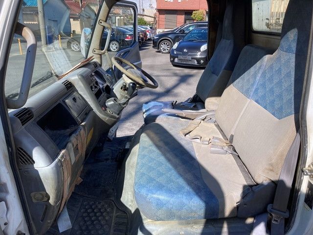 Mitsubishi CANTER 2005-09 26807-18