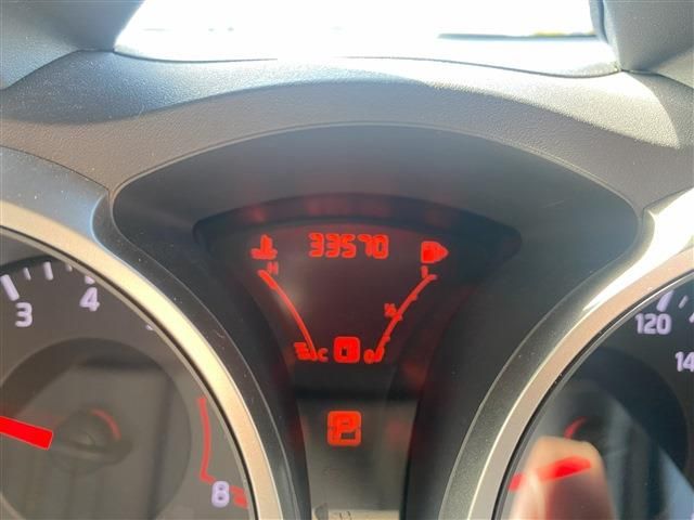 Nissan JUKE 2014-02 13652-16