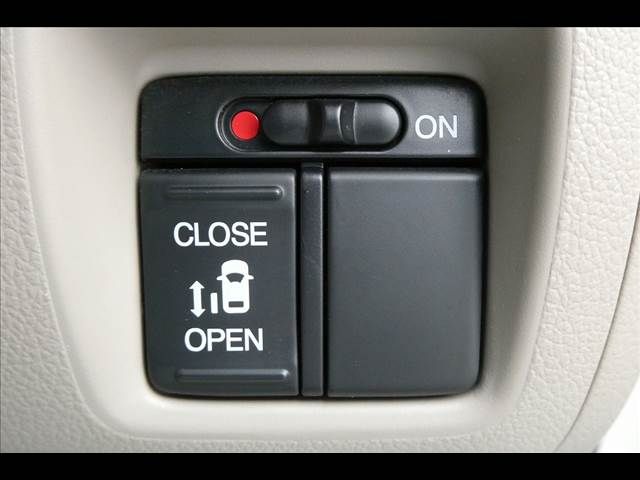 Honda N BOX 2013-03 18728-6