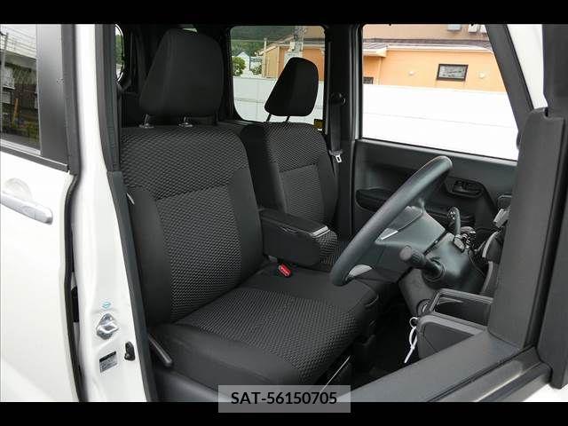 Toyota Pixis Mega 2016-11 281441-8