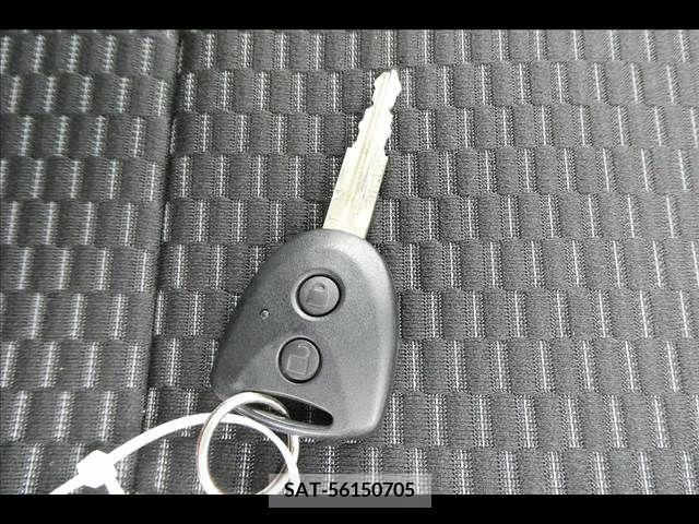 Toyota Pixis Mega 2016-11 281441-4