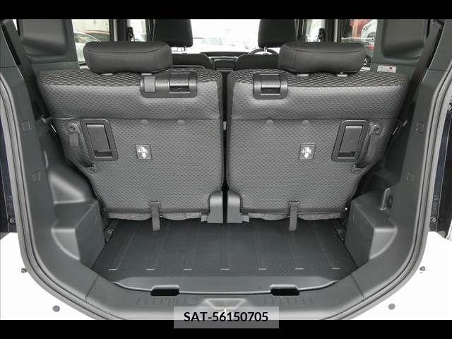 Toyota Pixis Mega 2016-11 281441-11
