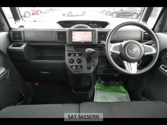 Toyota Pixis Mega 2016-11 281441-2
