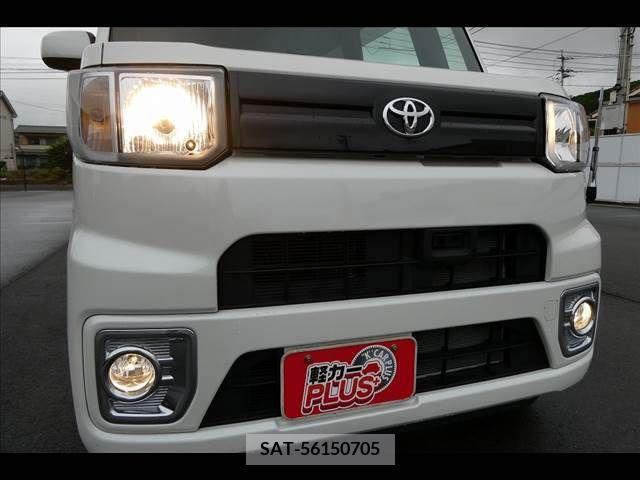 Toyota Pixis Mega 2016-11 281441-18