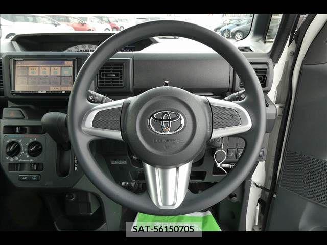 Toyota Pixis Mega 2016-11 281441-3