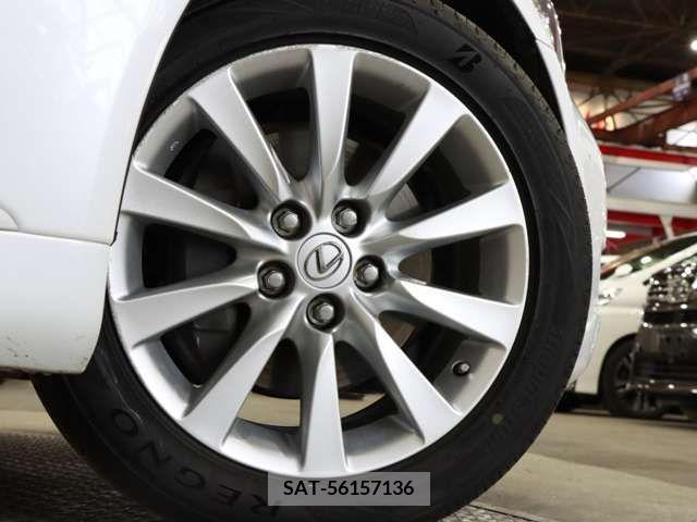 Lexus LS 2010-09 388211-14