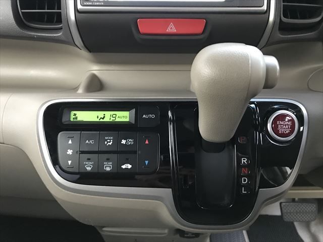 Honda N BOX 2013-03 28236-7