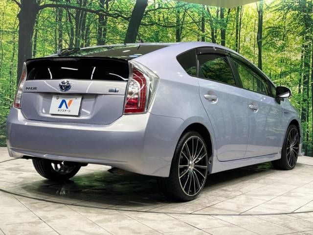 Toyota PRIUS 2013-03 190546-17