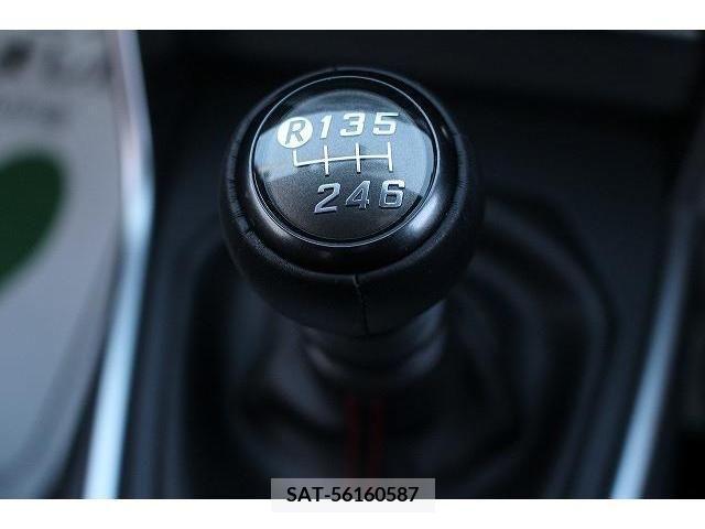 Subaru BRZ 2022-12 211059-1