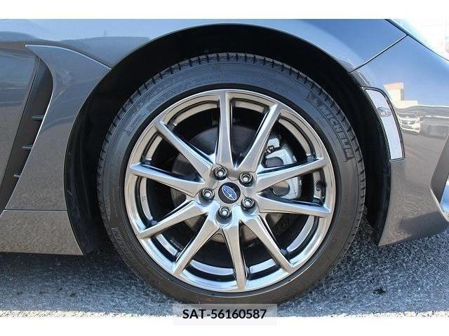 Subaru BRZ 2022-12 211059-11
