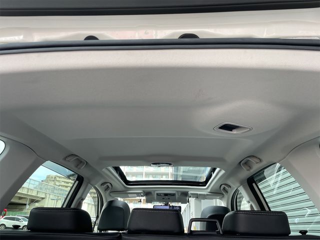 Subaru FORESTER 2017-06 195899-23