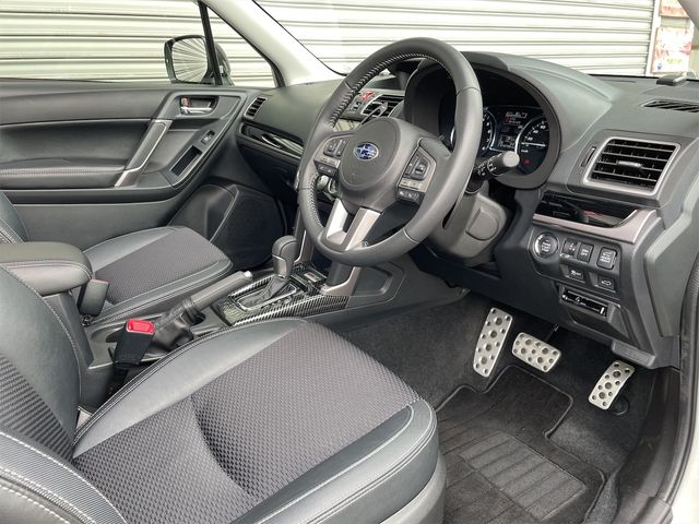 Subaru FORESTER 2017-06 195899-21