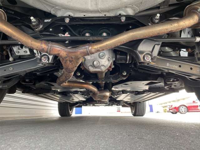 Subaru FORESTER 2017-06 195899-12