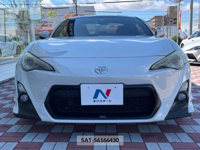 Toyota 86 2012-05 240948-13