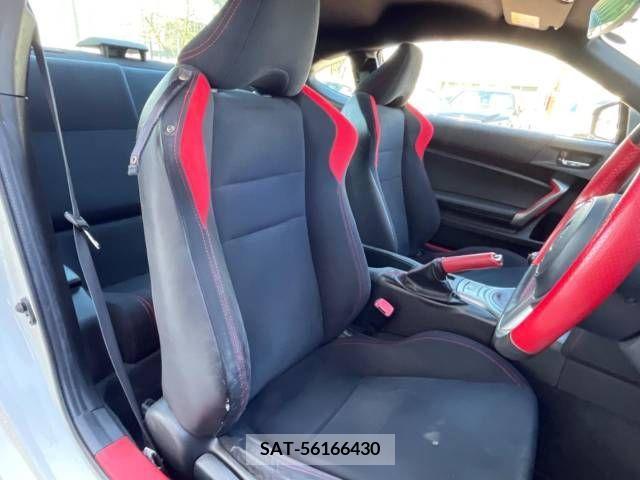 Toyota 86 2012-05 240948-8
