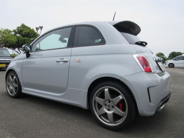 Abarth 595 2013-03 1496-2