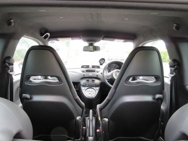 Abarth 595 2013-03 1496-27