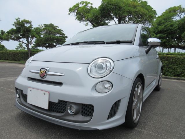Abarth 595 2013-03 1496-8