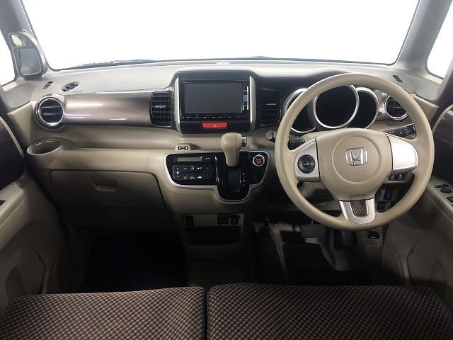 Honda N BOX 2014-07 186592-1