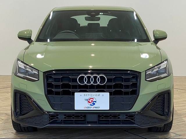 Audi Q2 2021-09 21317-11
