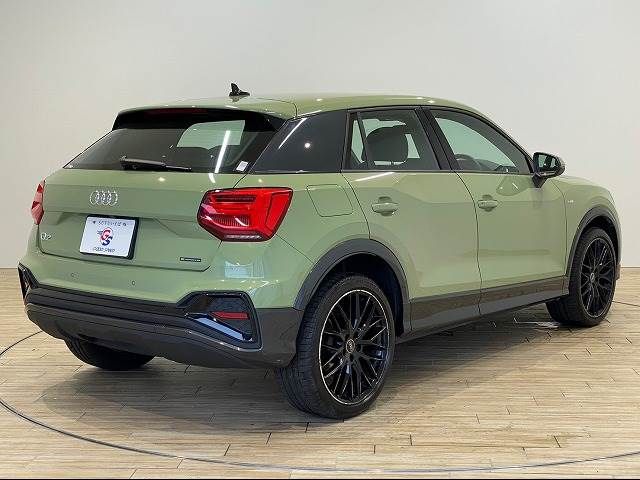 Audi Q2 2021-09 21317-13