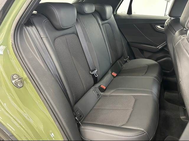 Audi Q2 2021-09 21317-9