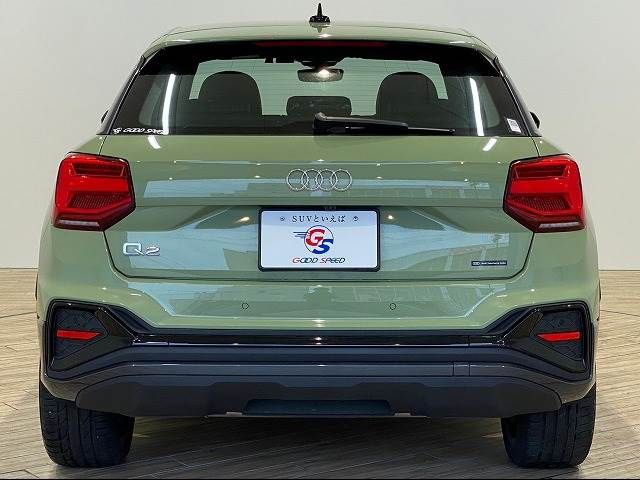 Audi Q2 2021-09 21317-12