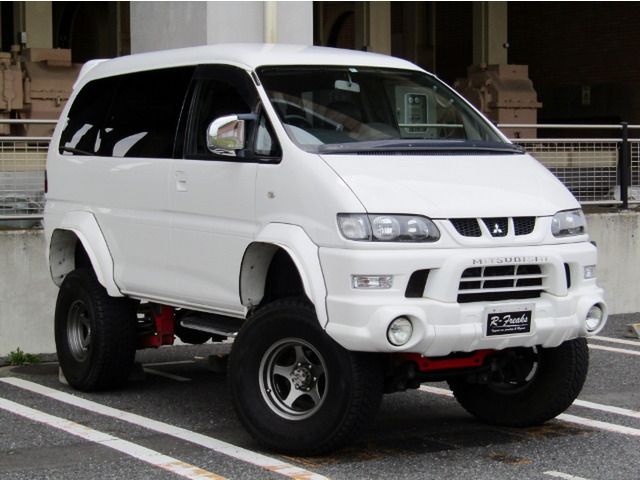 Mitsubishi DELICA 2002-03 2577-0